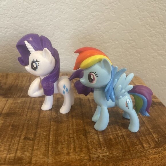 My Little Pony Lot Of 5 Vinyl Figures Horses Plastic SA Rainbow Apple Pinkie 3” - Picture 3 of 10